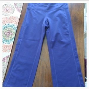 NWOT S Athleta Purple Reactor Activewear Capris